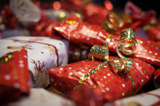 November, December and Christmas Time Trading. - Giftware Engraved