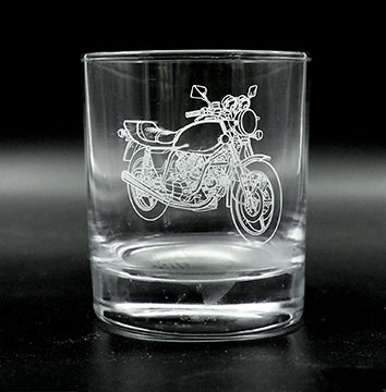 Image of a Duc 900sd Motorcycle engraved ona plain tumbler.