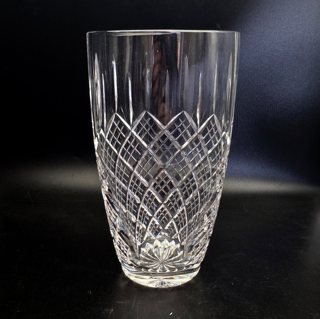 Personalised Solitaire Hand Cut 24% Lead Crystal Glass Trophy Vase | Giftware Engraved