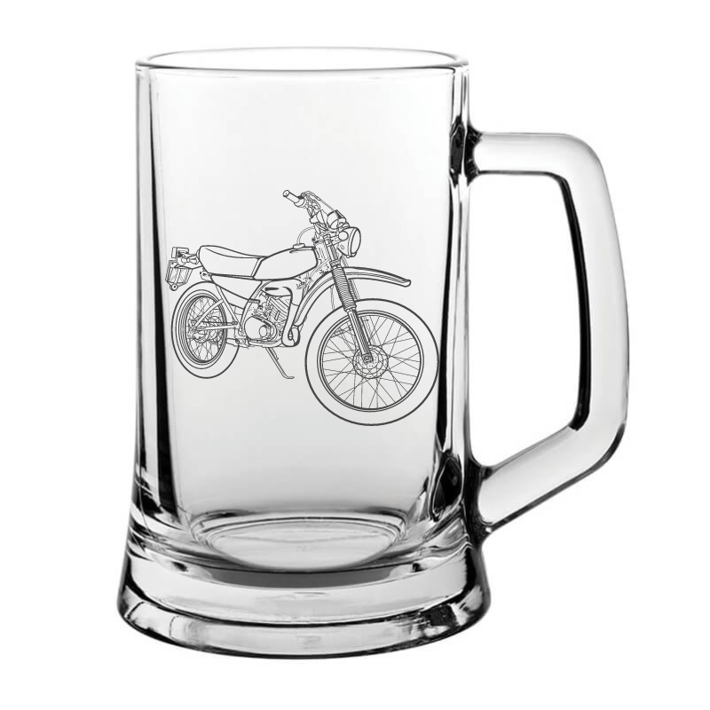 DT125 enduro motorcycle glass tankard – digital engraving mockup / engraving preview