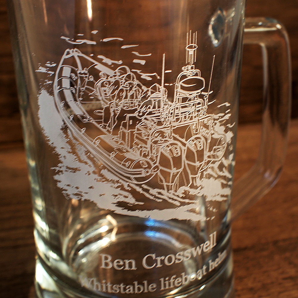 Closeup of our inshore lifeboat artwork on a an everyday Glass tankard