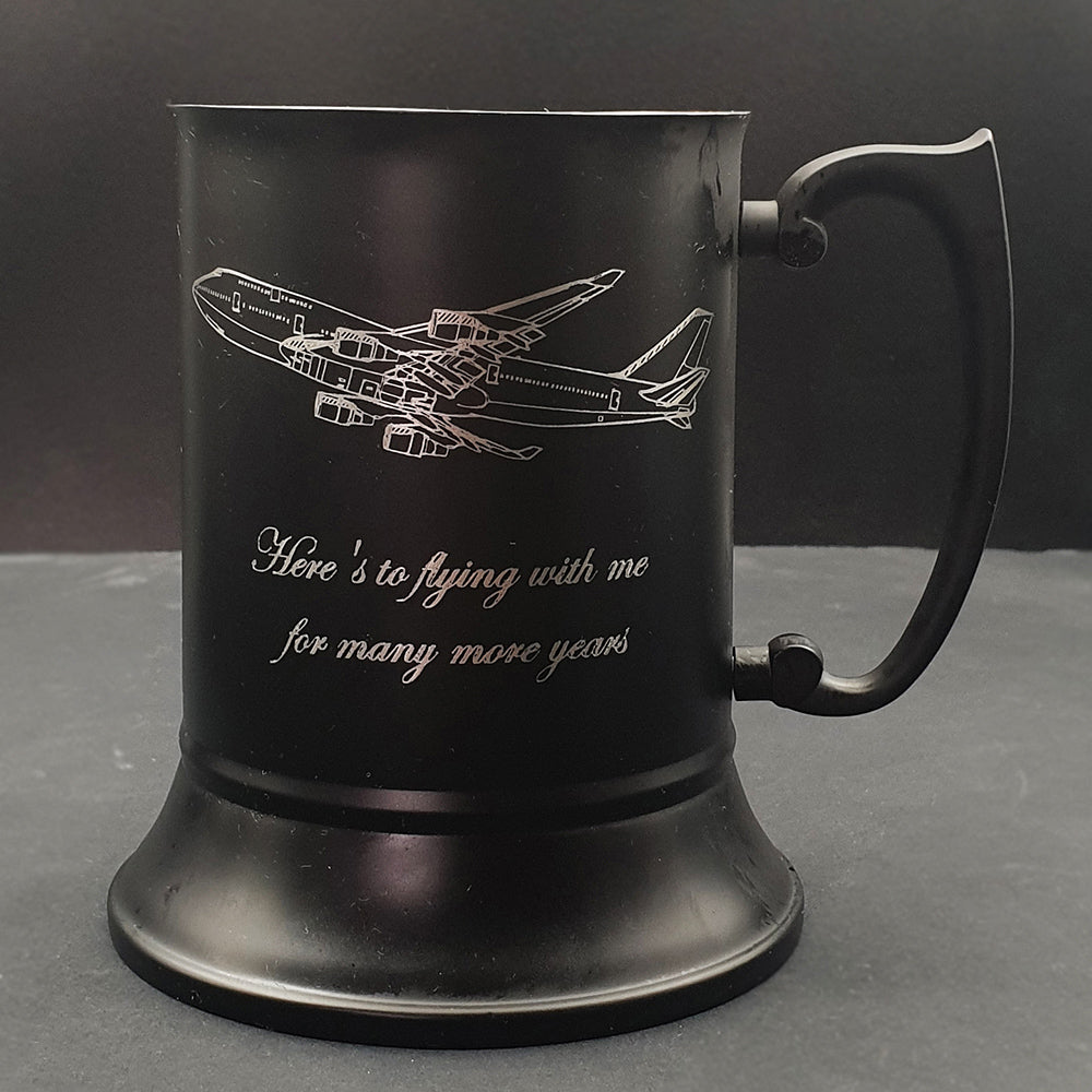 Personalised Black Tankard with Boeing 747 artwork and message engraved