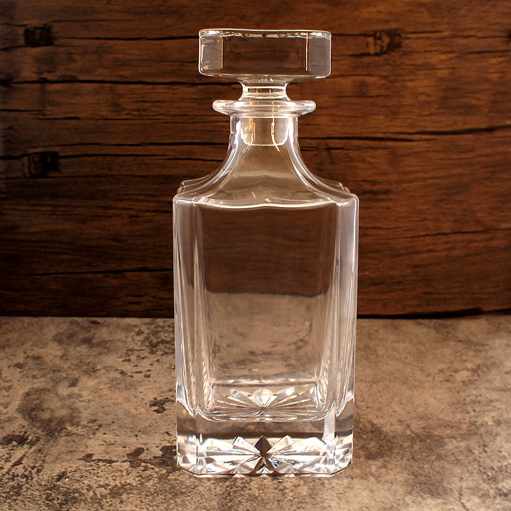 plain square spirits decanter with square stopper in place