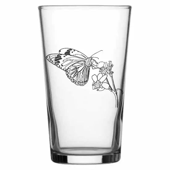 Butterfly and plant Beer glass – digital engraving mockup / engraving