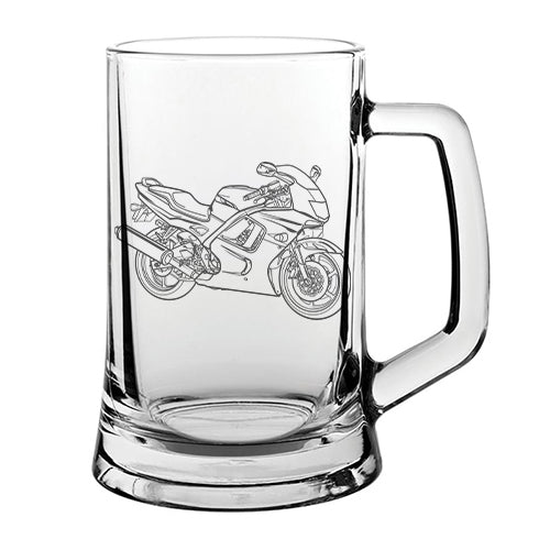 hon cbr600rr motorcycle glass tankard digital engraving mockup / engraving preview