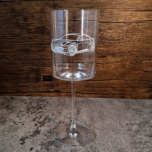 911 sports car engraved on a retro wine glass.
