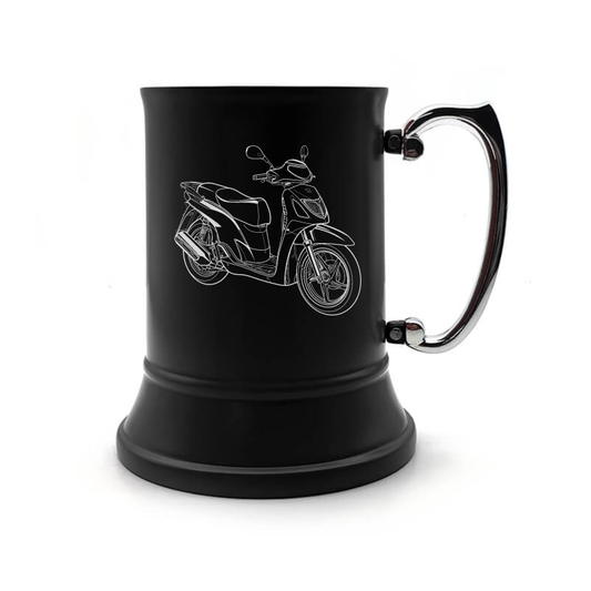 hon sh125 scooter steel tankard mug digital engraving mockup / engraving preview