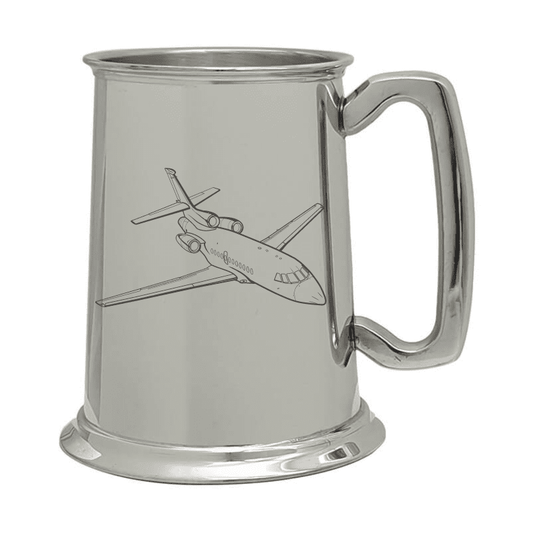 Illustration of Dassault Falcon 900 Aircraft Engraved on Pewter Tankard | Giftware Engraved